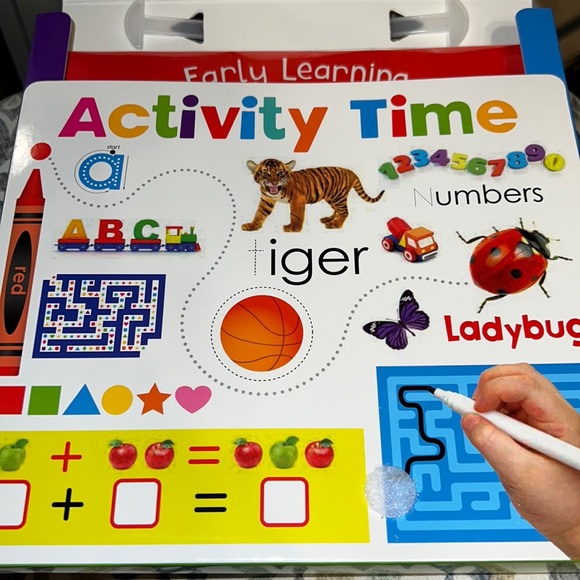 EARLY LEARNING WRITE & WIPE ACTIVITY TIME BOXED SET Lift-Flap & Wipe BY Page - Picture 3 of 4
